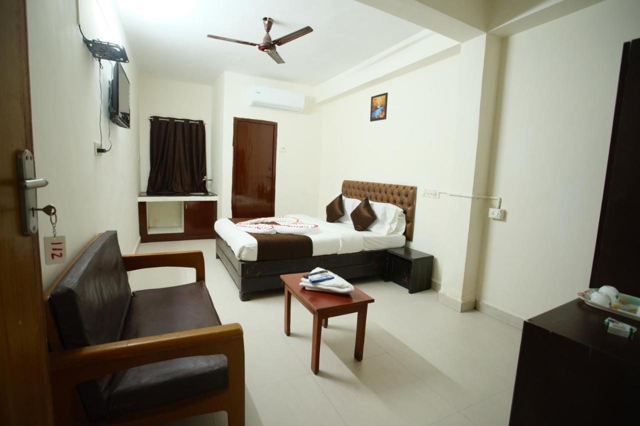 Ganesh Guest House Chennai Extérieur photo